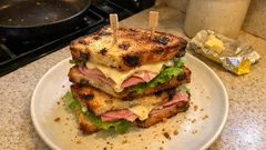 Toasted Panettone Sandwiches With Ham and Brie—A Sweet-Savory Holiday Bite