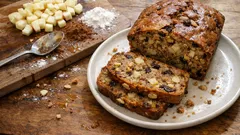 Pan di Mele Apple Loaf—Macerated Apples for a Moist, Spiced Italian Slice
